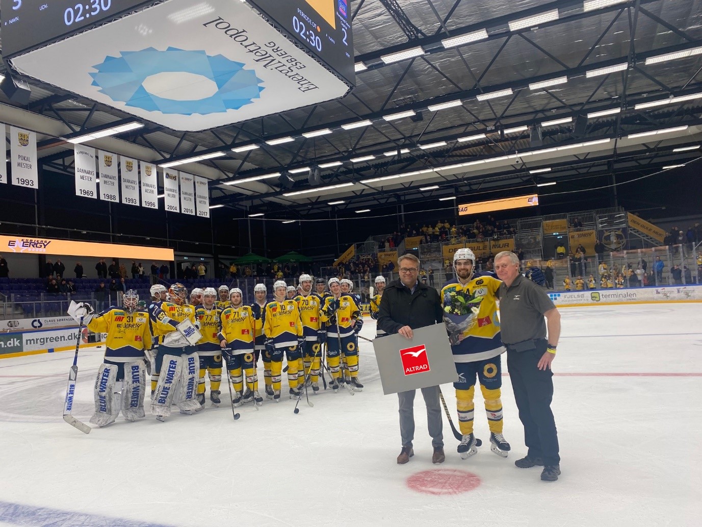FANION PENNANT ICE HOCKEY GLACE IJSHOCKEY DEN BOSCH 1970 - 1971 WIMPEL BANDERIN